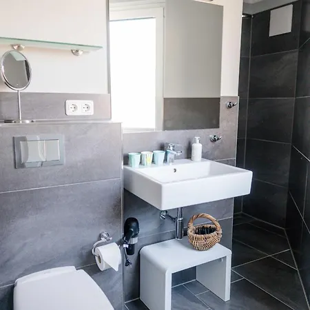 Tatil Evi Brueckenblick 12 A - Direkt Am *
